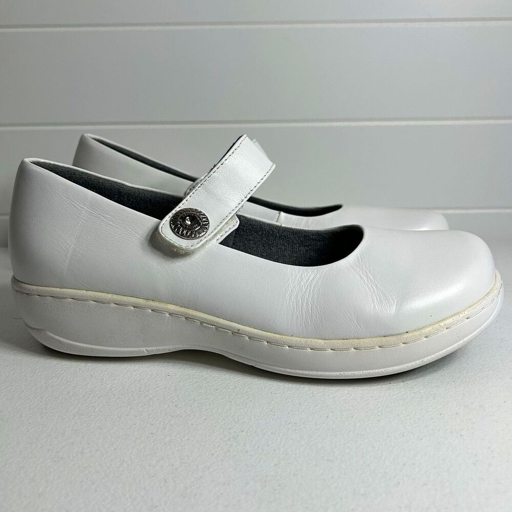 Spring Step Women’s Shoes 8.5W White Leather Mary Jane Slip Resist Nurse